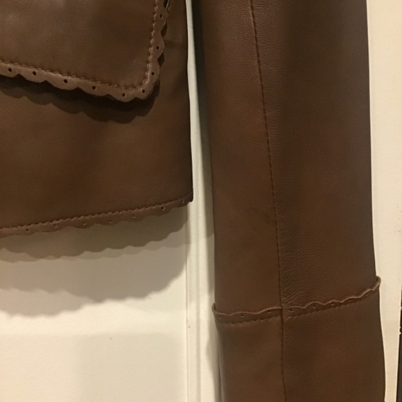 Leather jacket - Picture 4 of 12